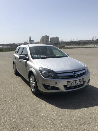 Opel Astra 2010, 167,300 km - 1.3 l - Bakı