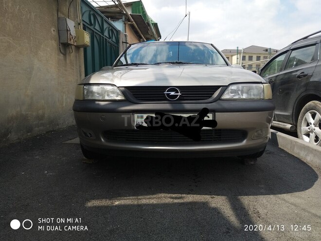 Opel Vectra 1997, 250,000 km - 1.8 l - Bakı