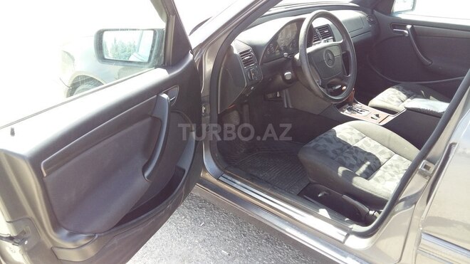Mercedes C 180 1997, 430,000 km - 1.8 l - Sumqayıt