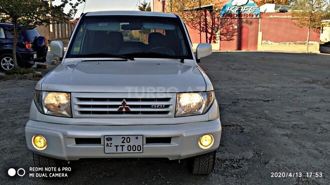 Mitsubishi Pajero io 1999, 186,000 km - 2.0 l - Gəncə