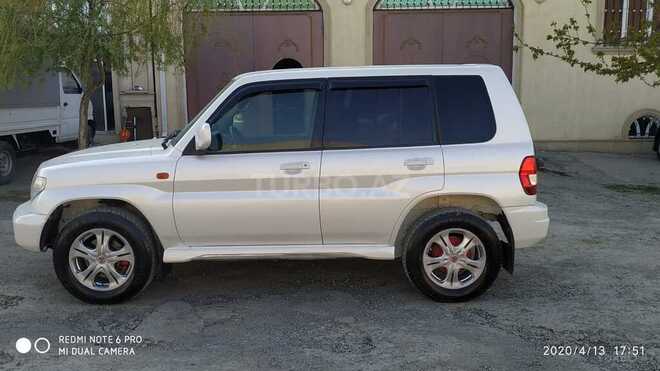 Mitsubishi Pajero io 1999, 186,000 km - 2.0 l - Gəncə