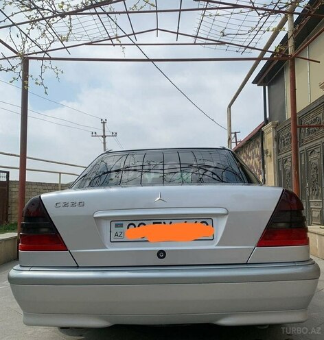Mercedes C 220 1999, 380,000 km - 2.2 l - Bakı