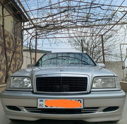 Mercedes C 220 1999, 380,000 km - 2.2 l - Bakı