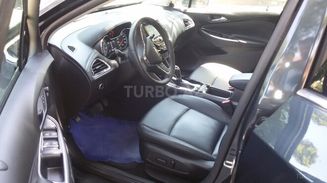 Chevrolet Cruze 2017, 55,000 km - 1.4 l - Astara