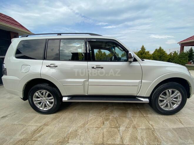 Mitsubishi Pajero 2016, 66,000 km - 3.0 л - Bakı