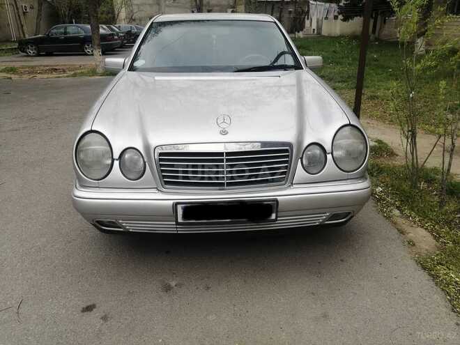 Mercedes E 230 1996, 220,441 km - 2.3 л - Sumqayıt