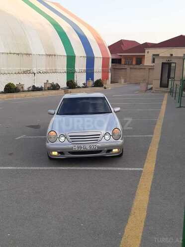 Mercedes E 320 1999, 300,356 km - 3.2 л - Bakı