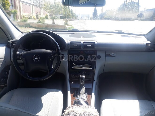 Mercedes C 240 2001, 285,000 km - 2.4 l - Gəncə