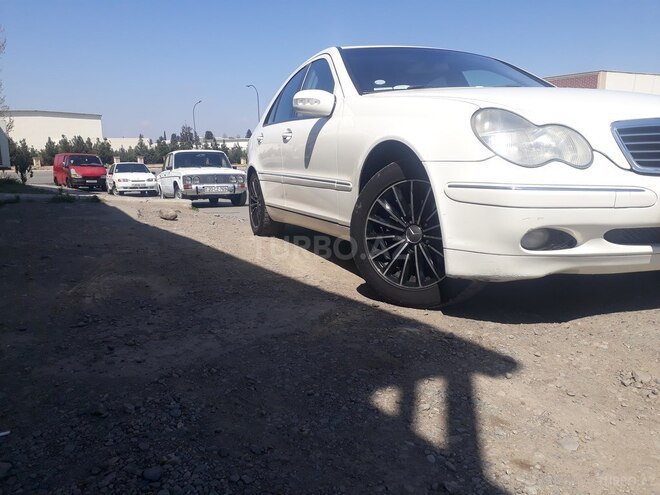 Mercedes C 240 2001, 285,000 km - 2.4 l - Gəncə