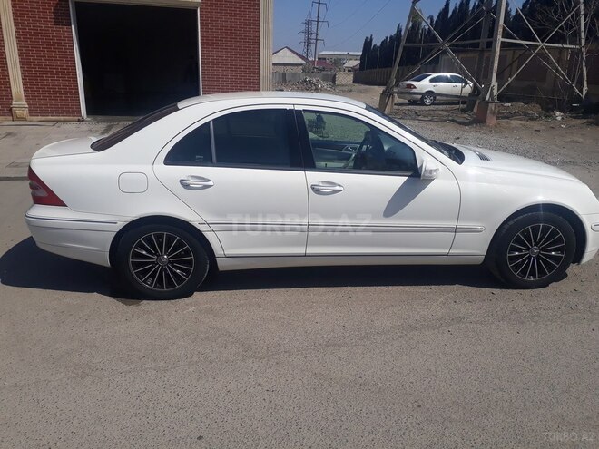 Mercedes C 240 2001, 285,000 km - 2.4 l - Gəncə
