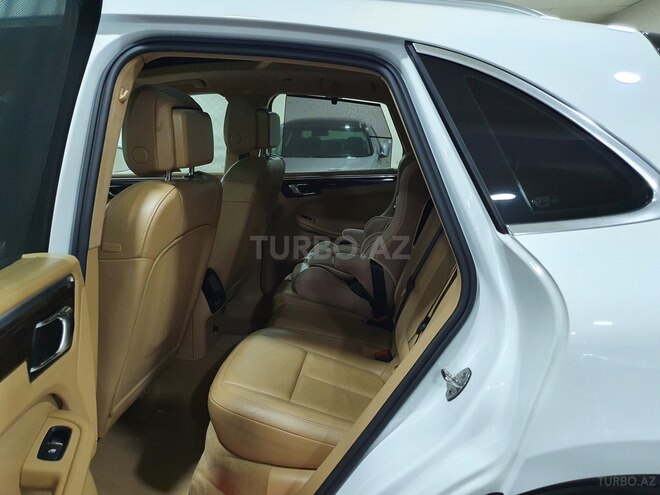 Porsche Macan Turbo 2014, 46,920 km - 3.6 l - Bakı