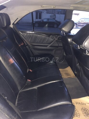 Mercedes E 280 2001, 337,560 km - 2.8 l - Bakı