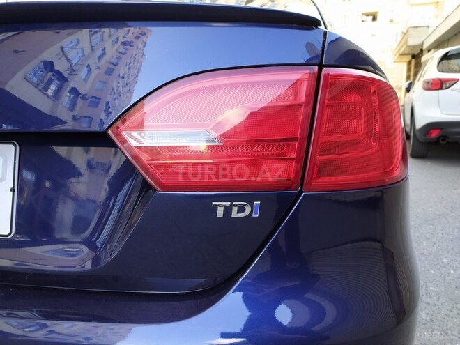 Volkswagen Jetta 2012, 35,800 km - 2.0 l - Bakı