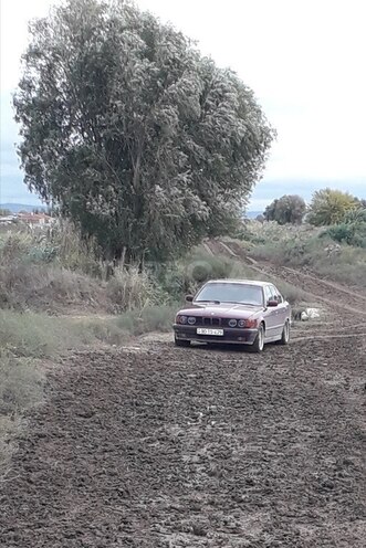 BMW 520 1992, 346,000 km - 2.0 l - Bakı