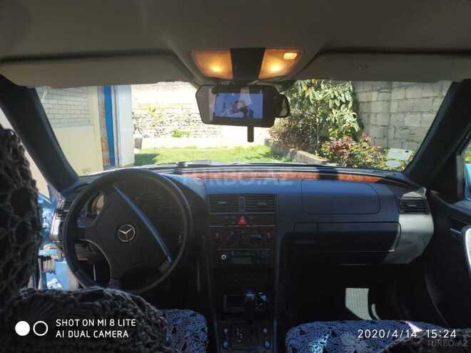 Mercedes C 200 1999, 212,948 km - 2.0 l - Siyəzən