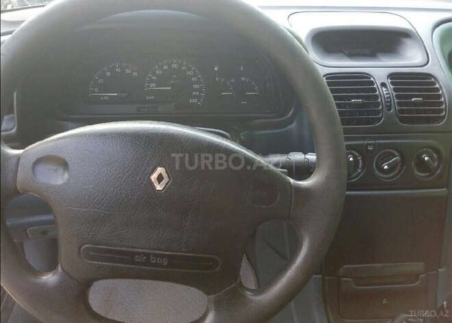 Renault Laguna 1995, 239,000 km - 2.2 л - Bakı