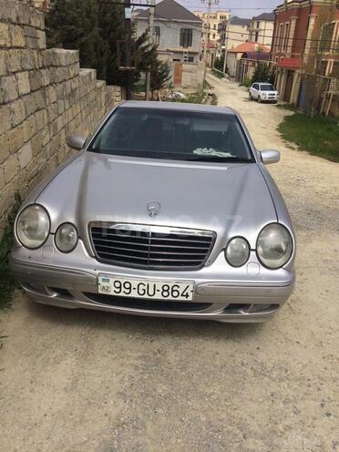 Mercedes E 270 2001, 363,474 km - 2.7 л - Bakı