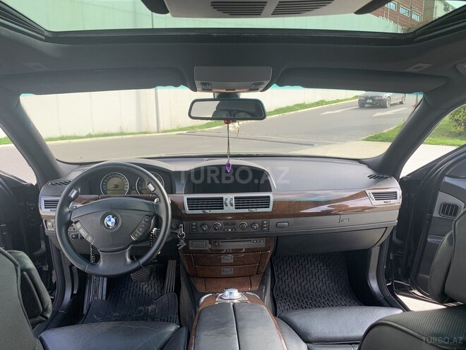 BMW 745 2003, 333,000 km - 4.4 l - Bakı