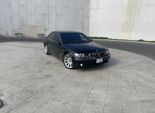 BMW 745 2003, 333,000 km - 4.4 l - Bakı