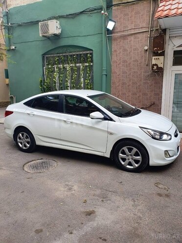 Hyundai Accent 2013, 115,000 km - 1.4 l - Bakı
