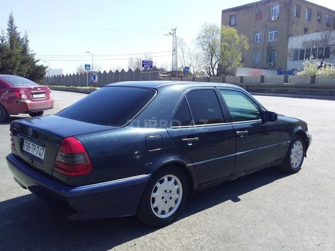 Mercedes C 180 1995, 258,000 km - 1.8 l - Bakı