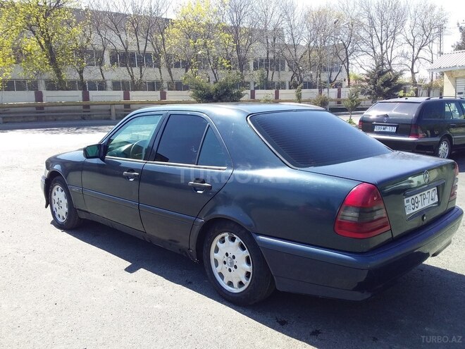 Mercedes C 180 1995, 258,000 km - 1.8 l - Bakı