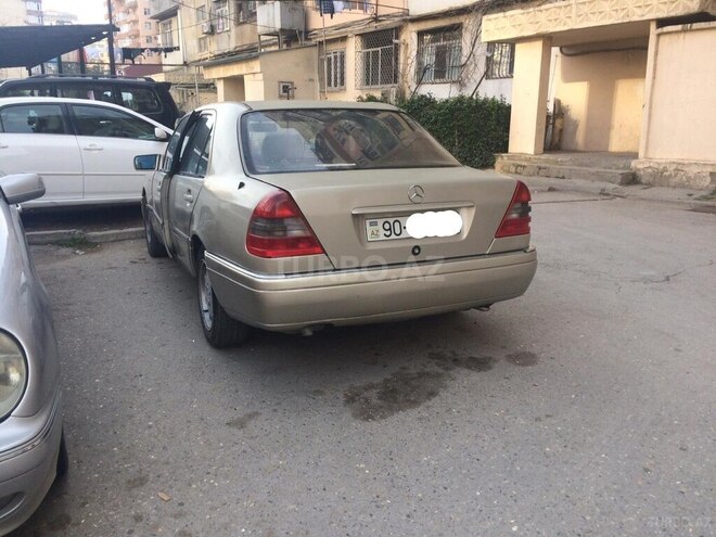 Mercedes C 180 1996, 323,000 km - 1.8 л - Bakı