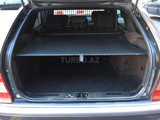 Mercedes C 220 1998, 270,000 km - 2.2 l - Bakı