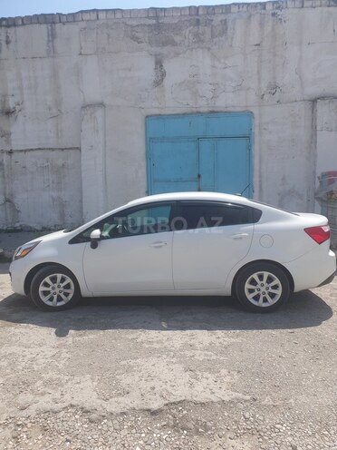 Kia Rio 2014, 130,000 km - 1.6 л - Bakı