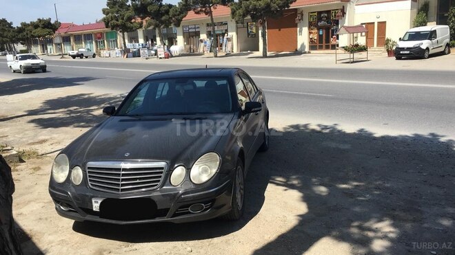 Mercedes E 220 2007, 245,000 km - 2.2 l - Bakı