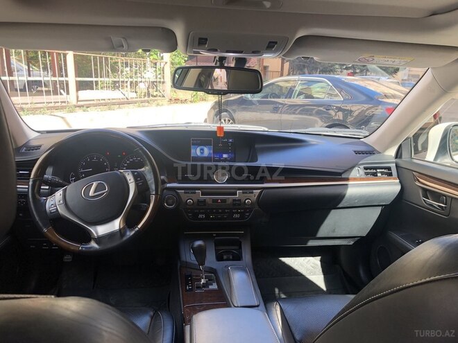 Lexus ES 250 2015, 82,000 km - 2.5 л - Bakı