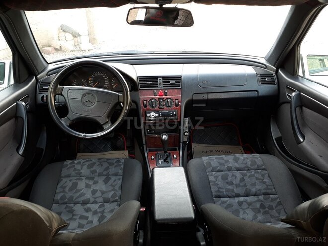 Mercedes C 180 1998, 278,000 km - 1.8 l - Gəncə