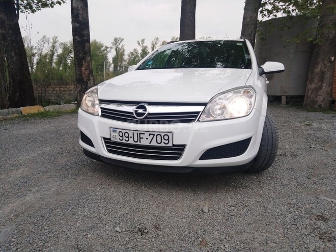 Opel Astra 2009, 123,456 km - 1.3 l - Ağdaş