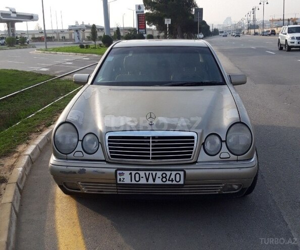 Mercedes E 230 1996, 389,000 km - 2.3 л - Bakı