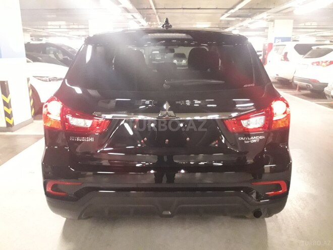 Mitsubishi Outlander Sport 2018, 1,500 km - 2.0 l - Bakı