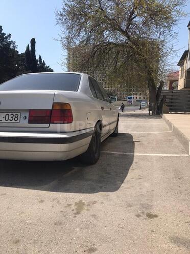 BMW 520 1990, 350,000 km - 2.0 l - Bakı