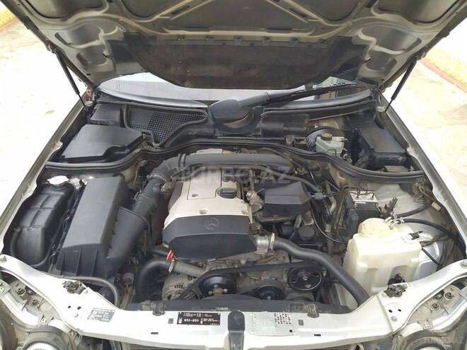 Mercedes E 200 1998, 238,231 km - 2.0 л - Gəncə