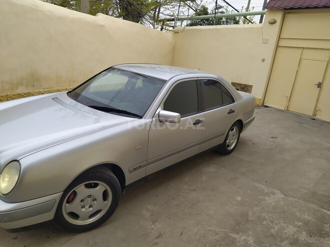 Mercedes E 200 1998, 238,231 km - 2.0 л - Gəncə