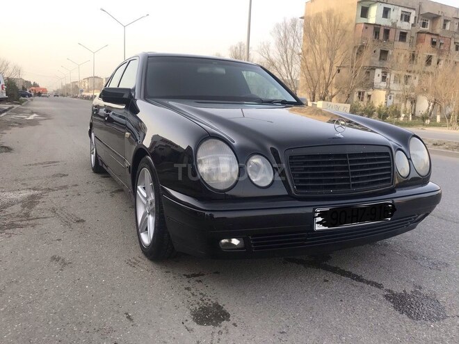 Mercedes E 240 1998, 350,000 km - 2.4 l - Sumqayıt