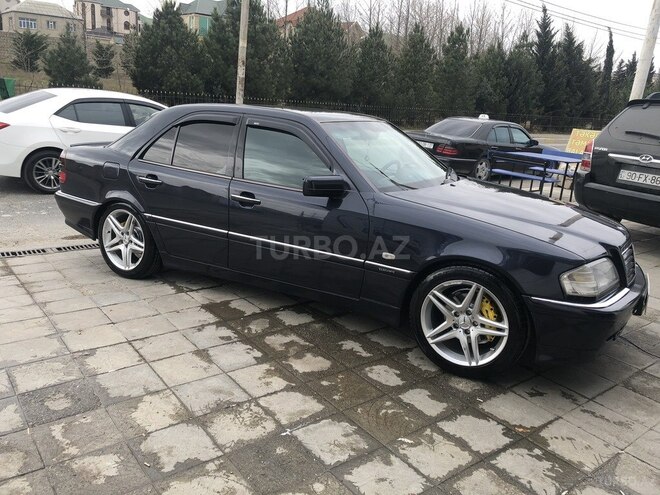 Mercedes C 200 1999, 197,000 km - 2.0 л - Sumqayıt