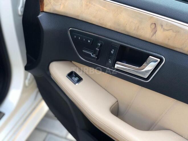 Mercedes E 300 2010, 122,000 km - 3.0 l - Bakı