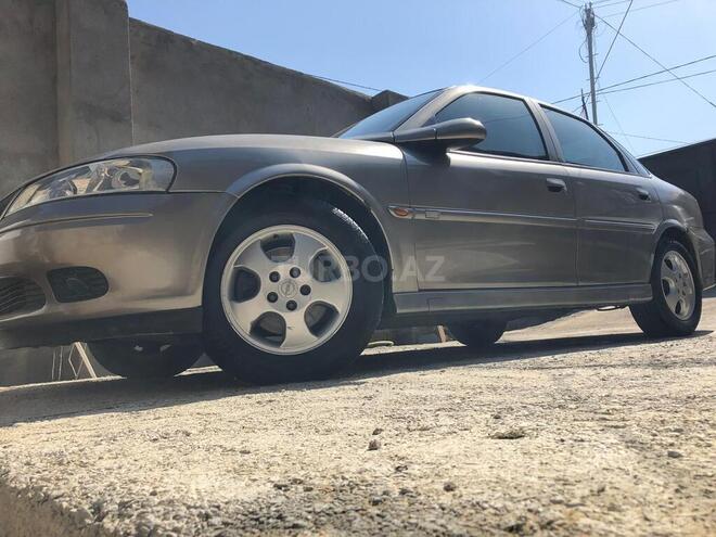 Opel Vectra 1999, 264,000 km - 1.6 л - Sumqayıt