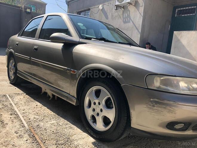 Opel Vectra 1999, 264,000 km - 1.6 л - Sumqayıt