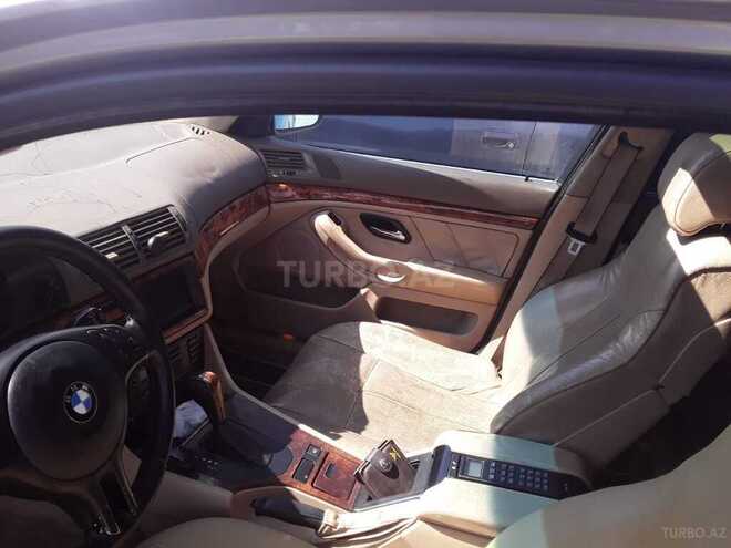 BMW 528 1999, 345,000 km - 2.8 l - Bakı