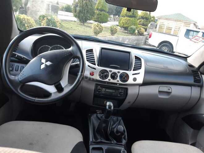 Mitsubishi L200 2013, 160,000 km - 2.5 л - Bakı