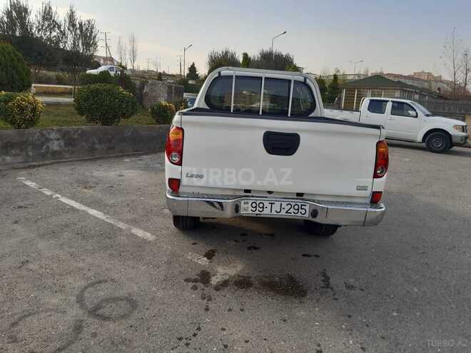 Mitsubishi L200 2013, 160,000 km - 2.5 л - Bakı