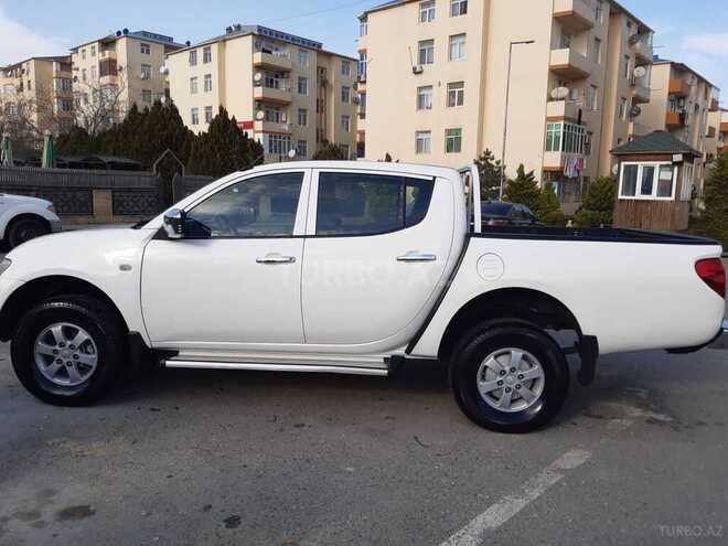 Mitsubishi L200 2013, 160,000 km - 2.5 л - Bakı