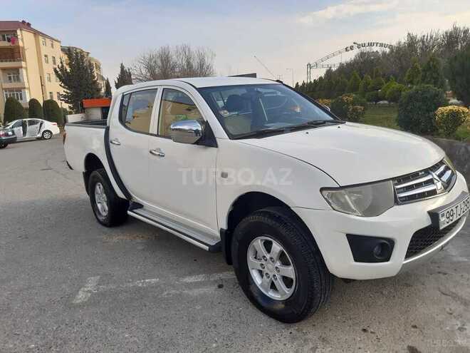Mitsubishi L200 2013, 160,000 km - 2.5 л - Bakı
