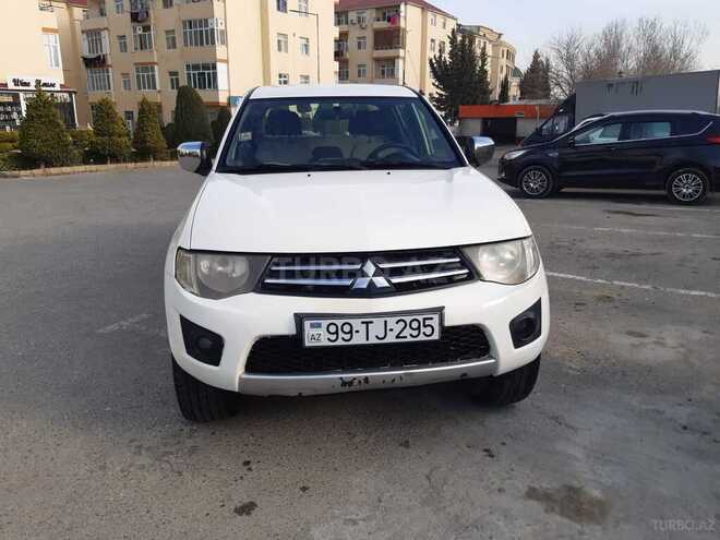 Mitsubishi L200 2013, 160,000 km - 2.5 л - Bakı