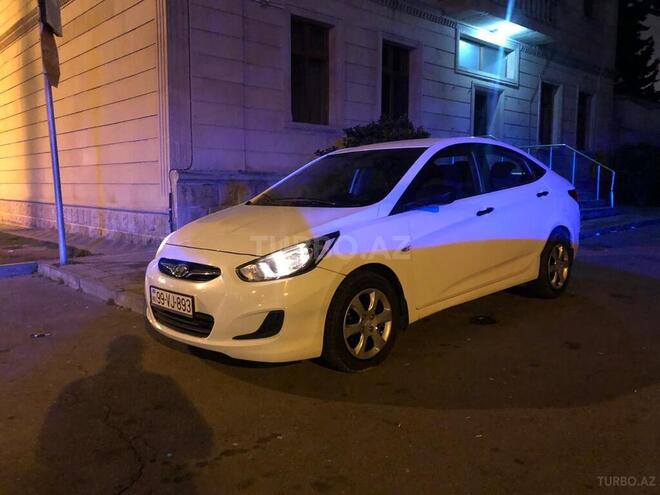 Hyundai Accent 2012, 200,002 km - 1.4 л - Bakı